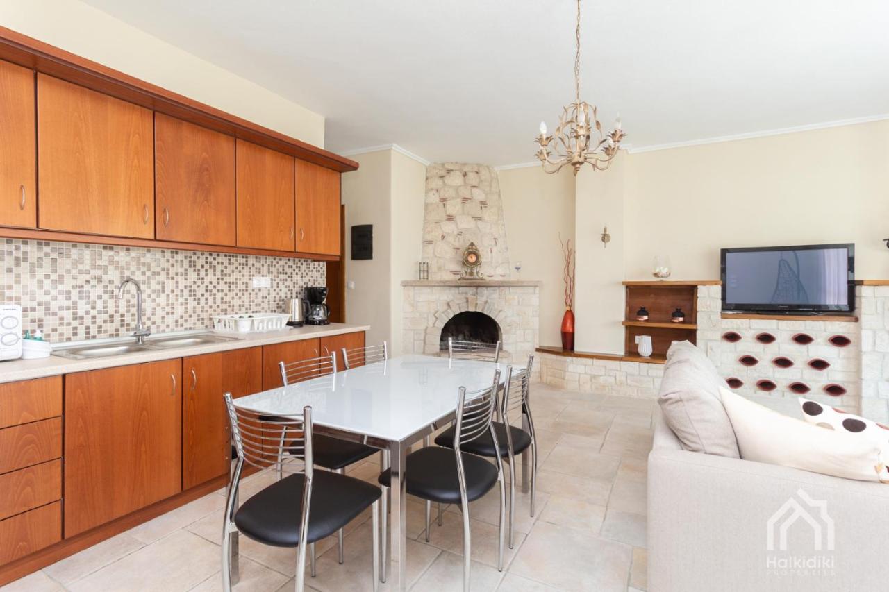 Y Sea View Villa Afytos